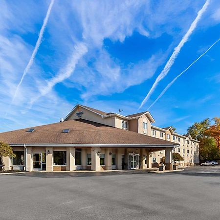 コンフォート イン ペインズヴィル Painesville エクステリア 写真